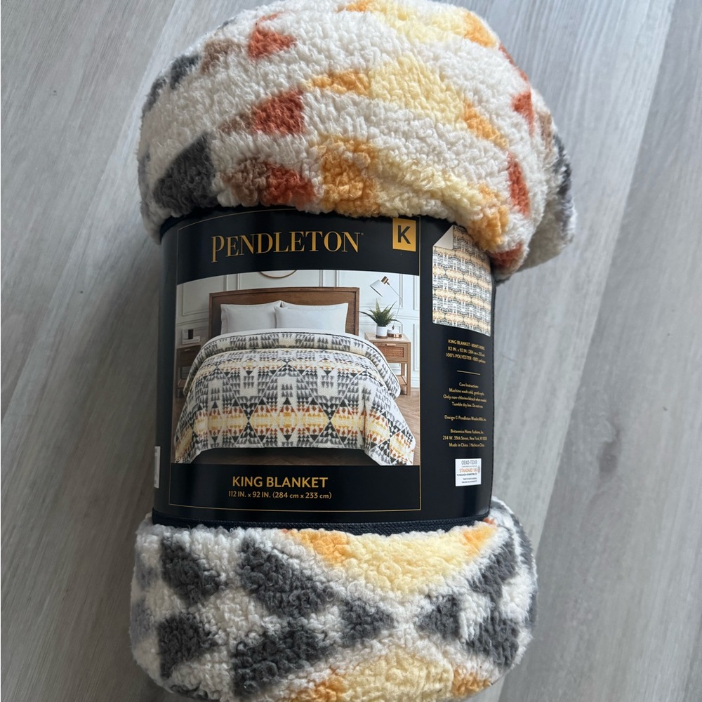 Bnwt Pendleton Sherpa Blanket